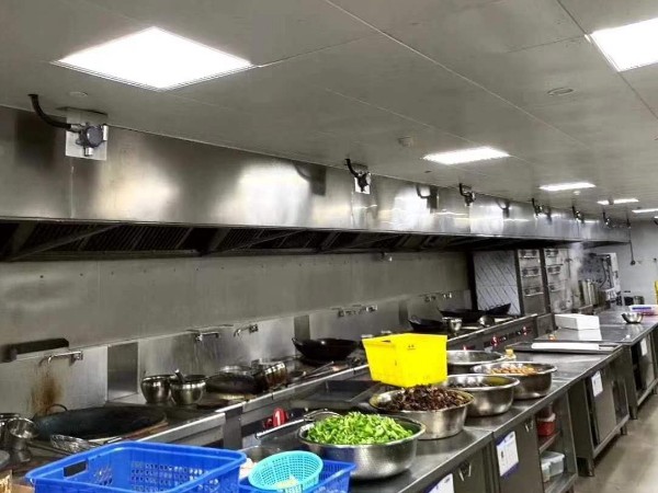 大型餐廳視頻監(jiān)控攝像機點位怎么確定？都需要有哪些功能？