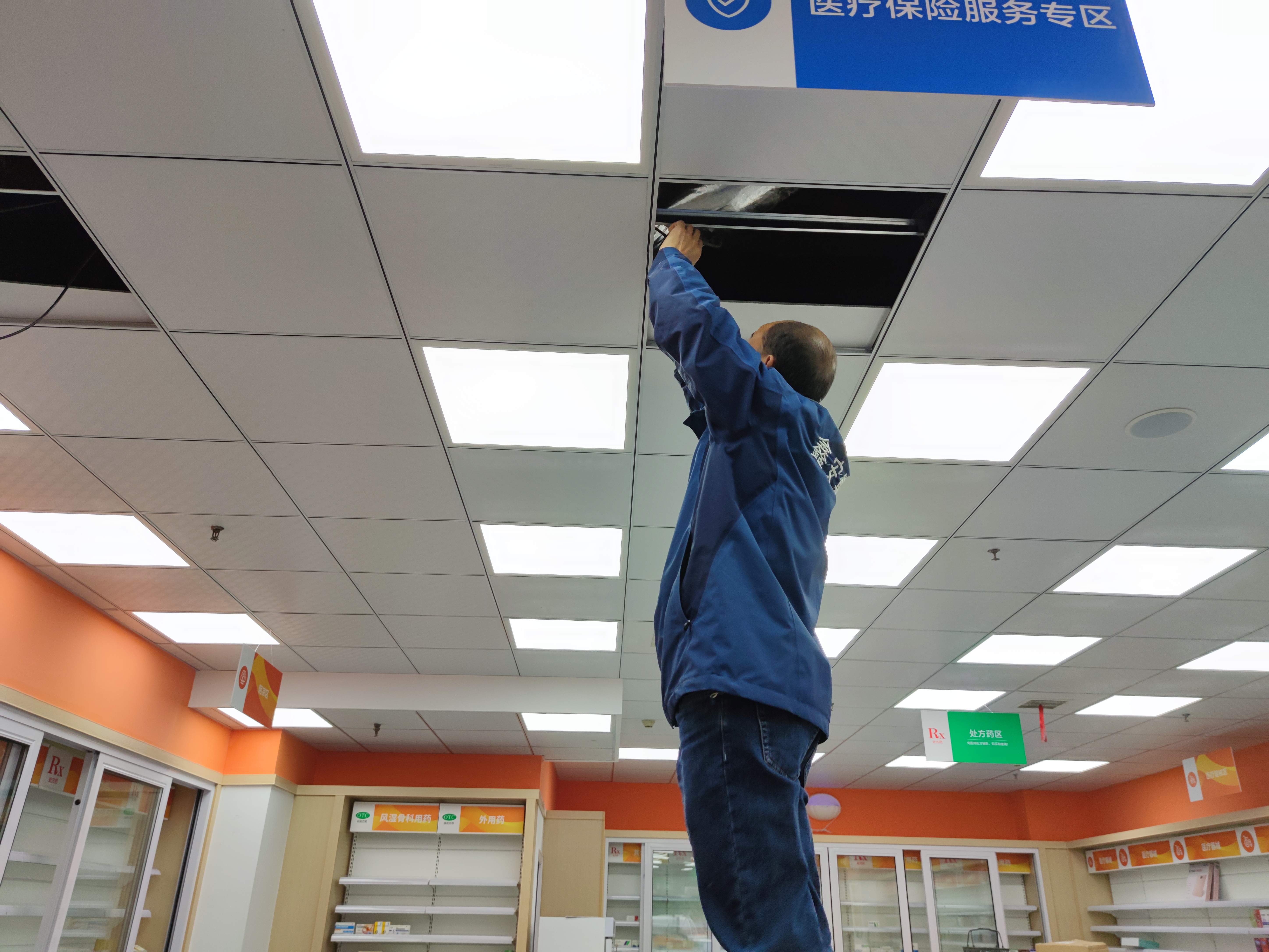 什么是AI智能視頻監(jiān)控系統(tǒng)？它的功能又有那些？