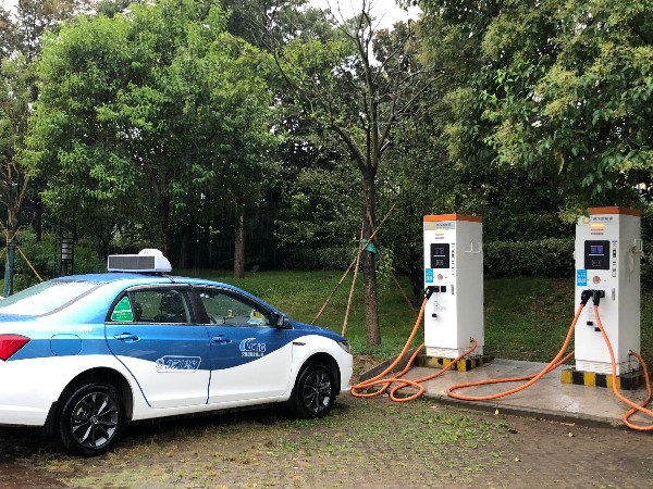 電動汽車充電樁安裝智能視頻監(jiān)控系統(tǒng)的作用是什么？